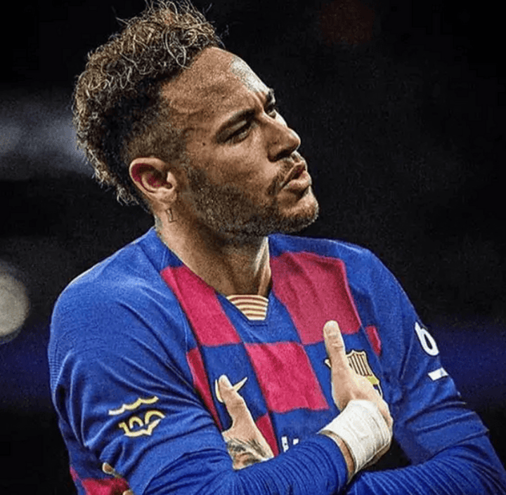 wanbo-战术调整引发热议！，内马尔在G2比赛中刷新纪录气势如虹延续-wanbo